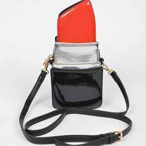 Rouge Style Fun Clutch Red Lipstick